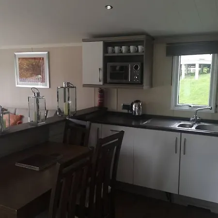 Hoburne Devon Bay Static 3 Bed Apartment Goodrington Exterior photo